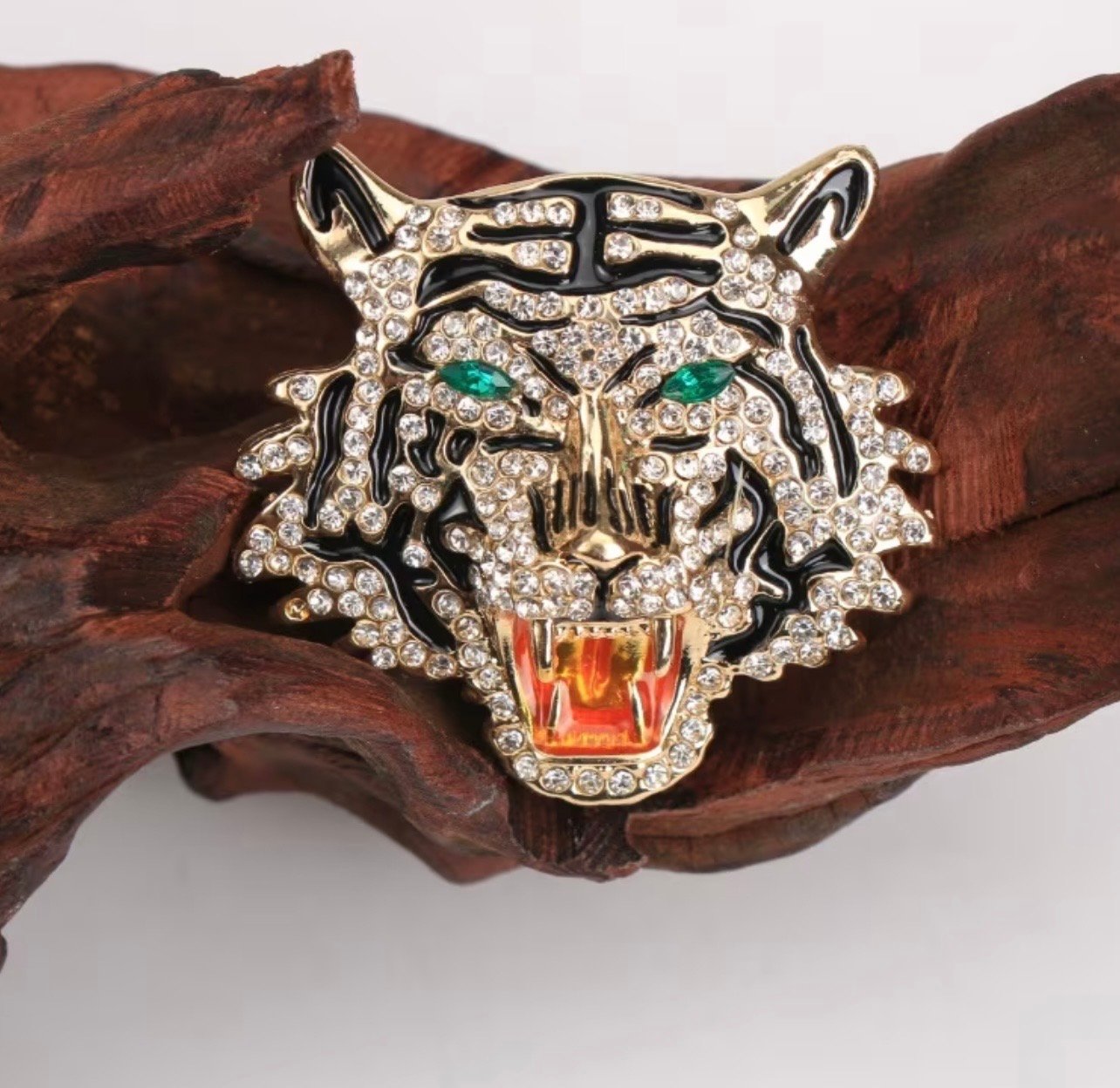 Men tiger head - Image 1