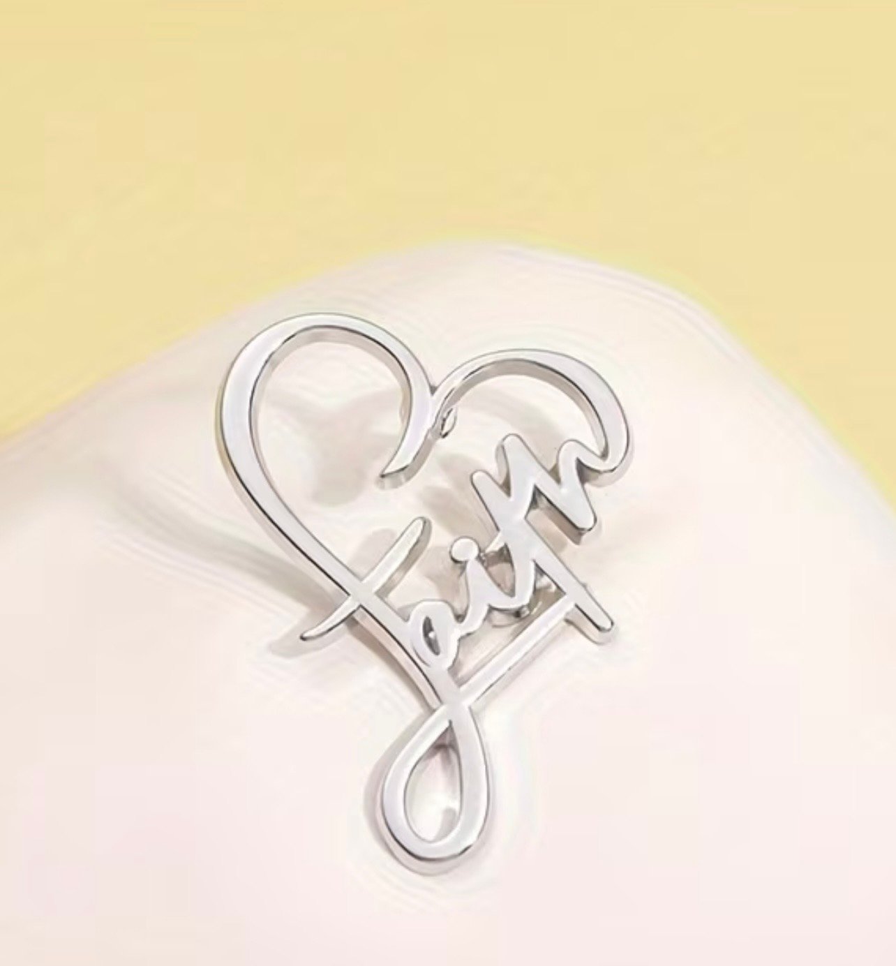 A heart filled with faith - Image 1