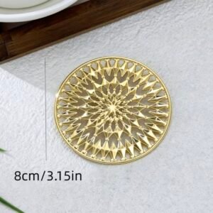 Golden medallion - Image 3