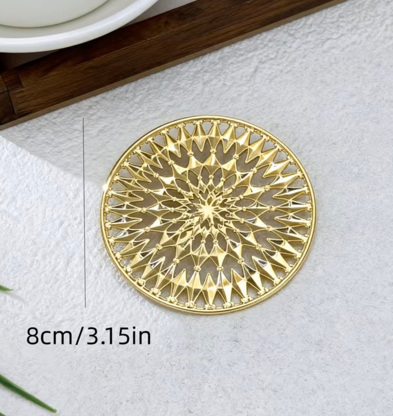 Golden medallion - Image 3