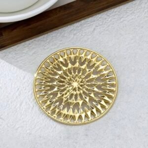Golden medallion - Image 2