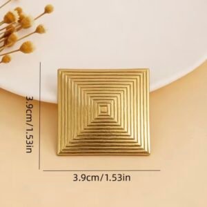 Golden labyrinth - Image 2