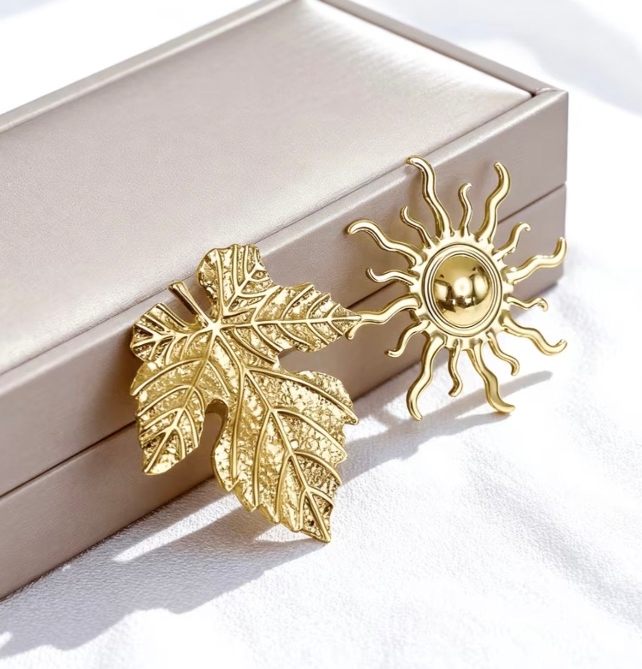 2 piece sunshine and leaves - Image 1