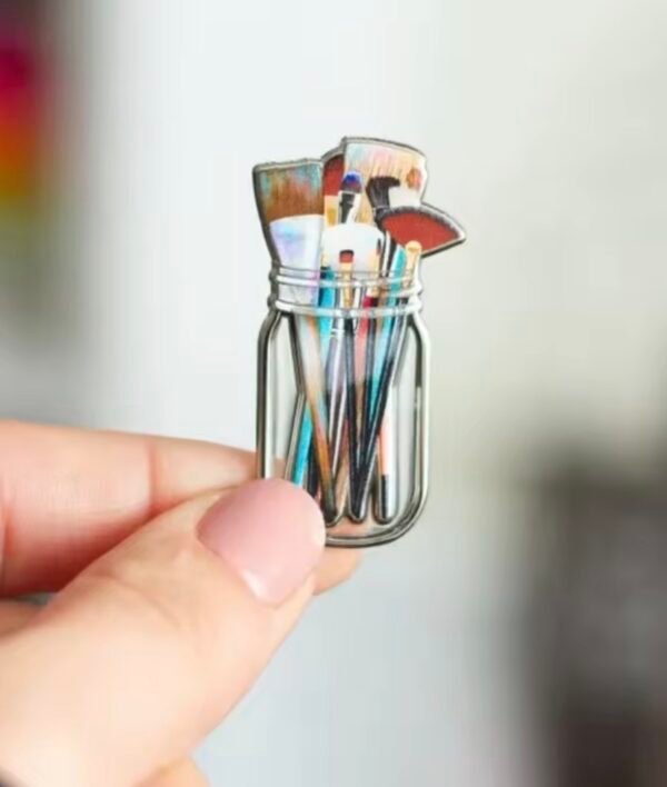 The artist’s jar
