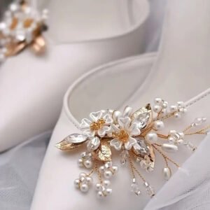Pearl cluster shoe brooch - Image 2