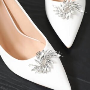 Silver bow shoe brooch