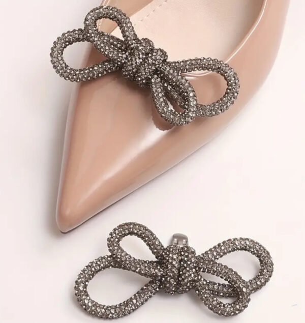 Midnight Bow Shoe Brooch