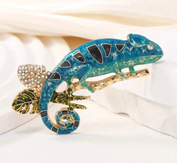 Chameleon chic