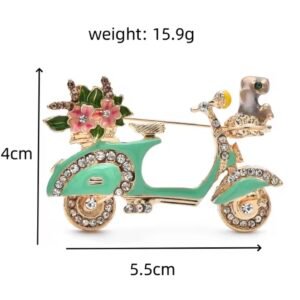 Mint Vespa - Image 2