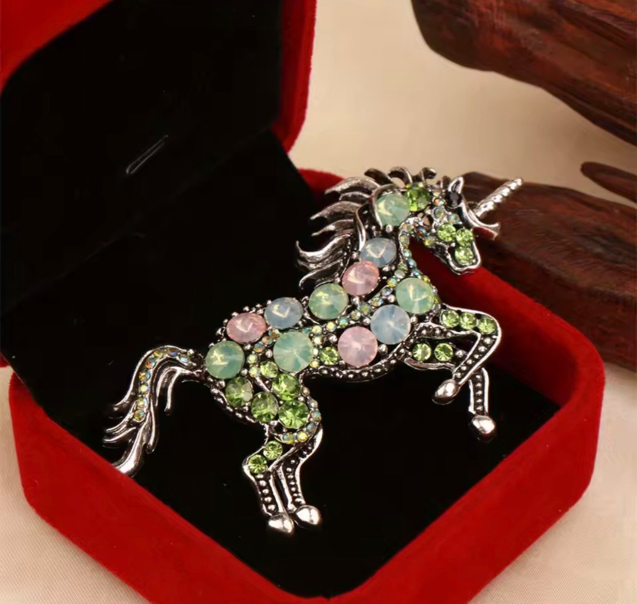 Enchanted unicorn - Image 1