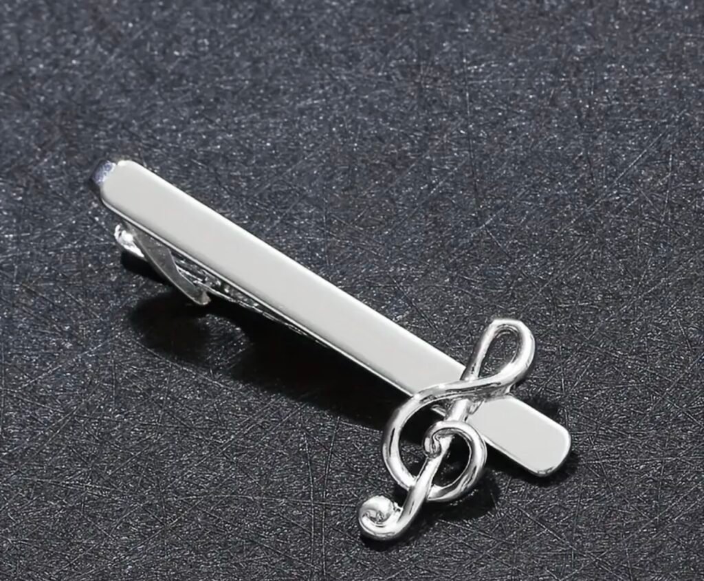 Musical tie pin