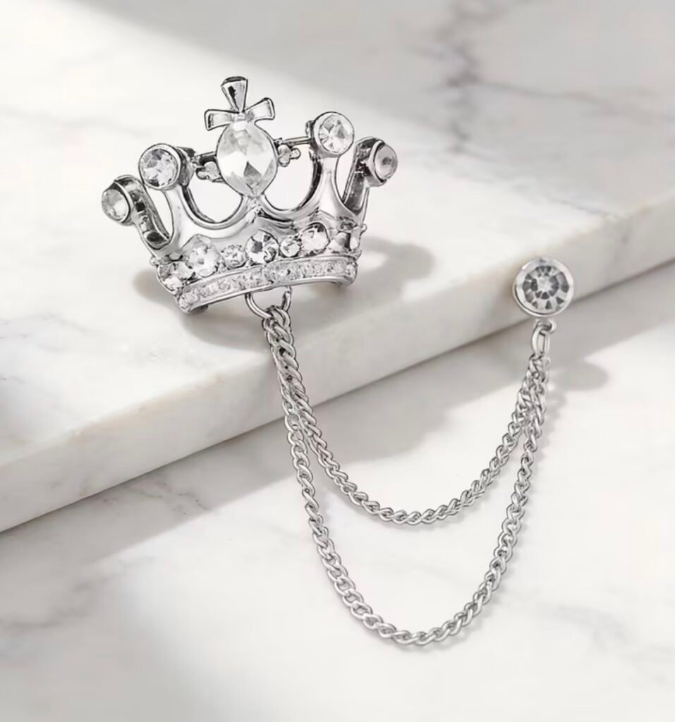 Silver crown chain brooch