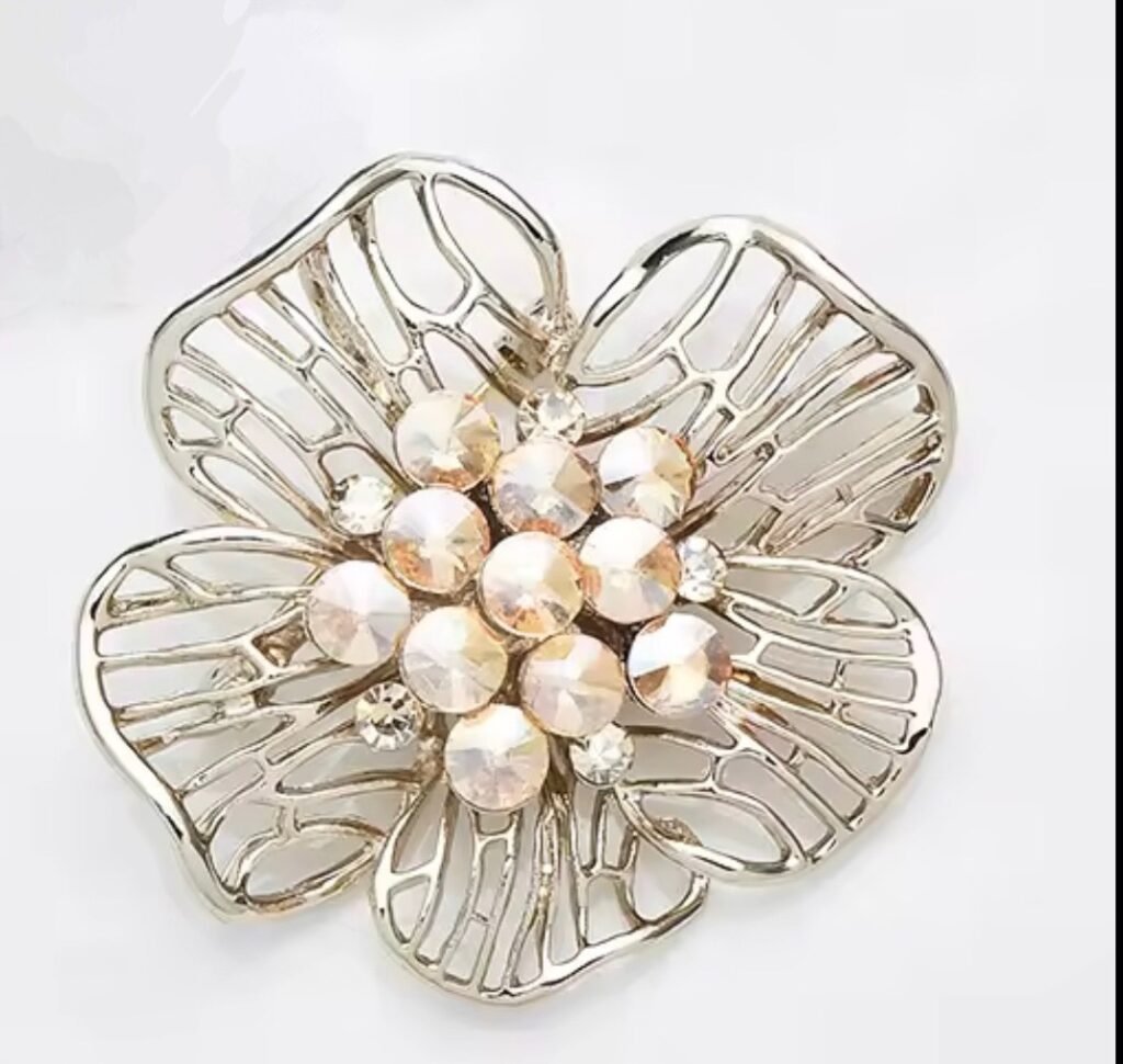 Champagne crystal flower