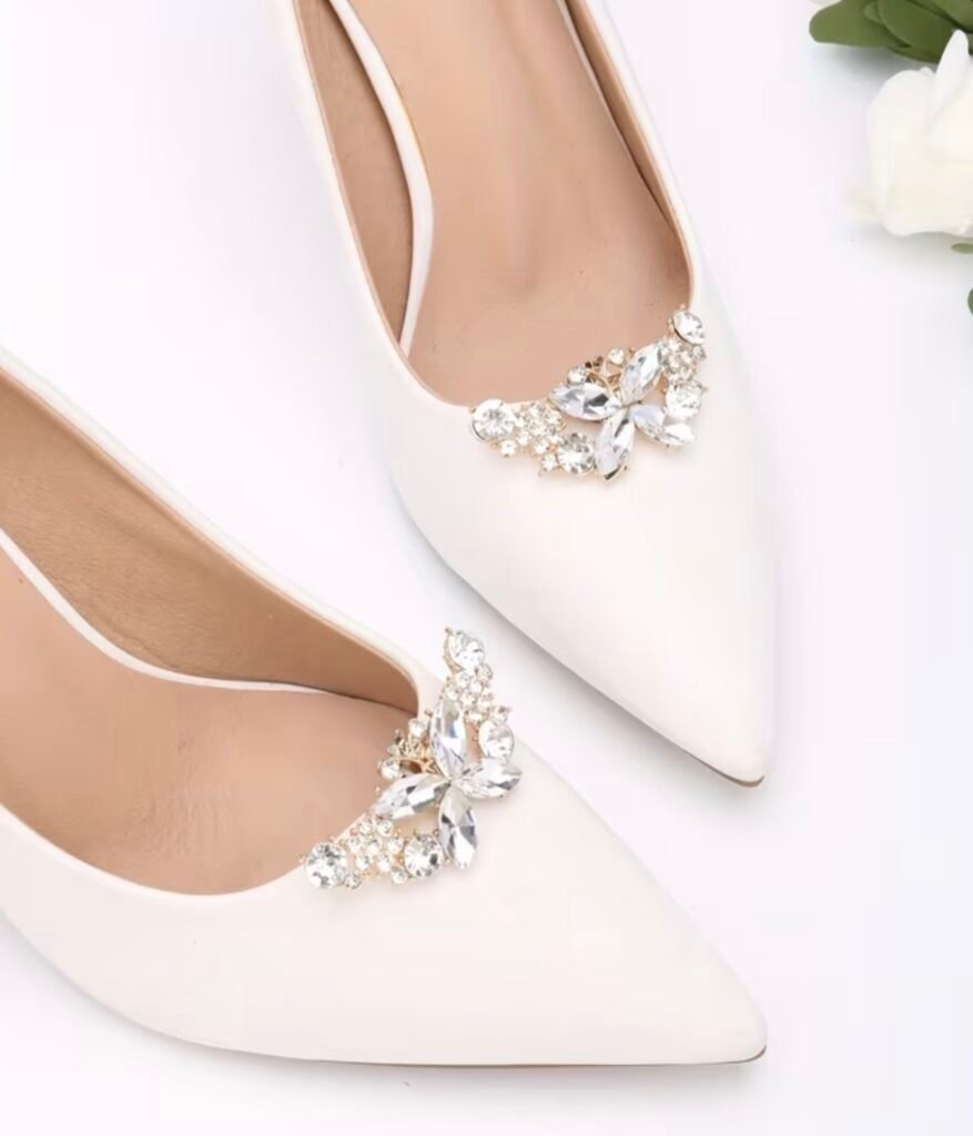Butterfly rhinestone shoe brooch