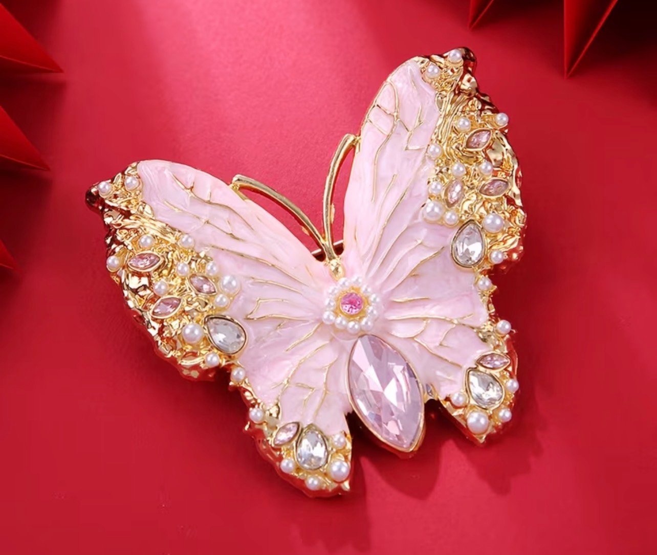 Pink butterfly - Image 1
