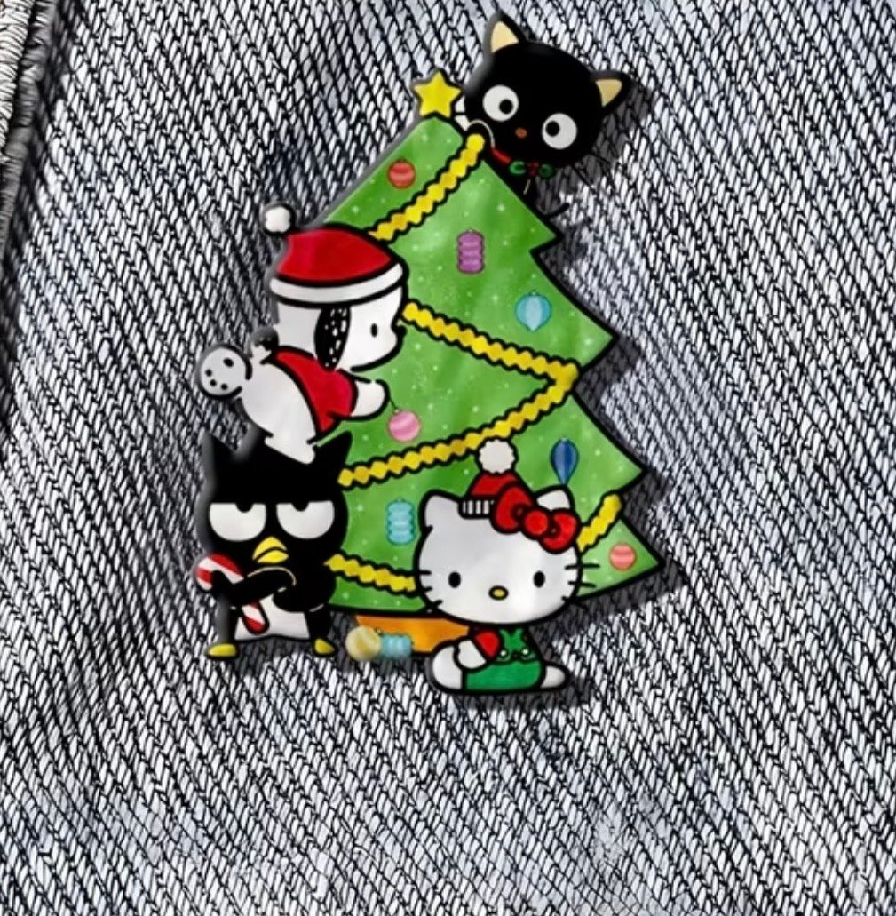 Hello kitty Christmas crew -acrylic - Image 1